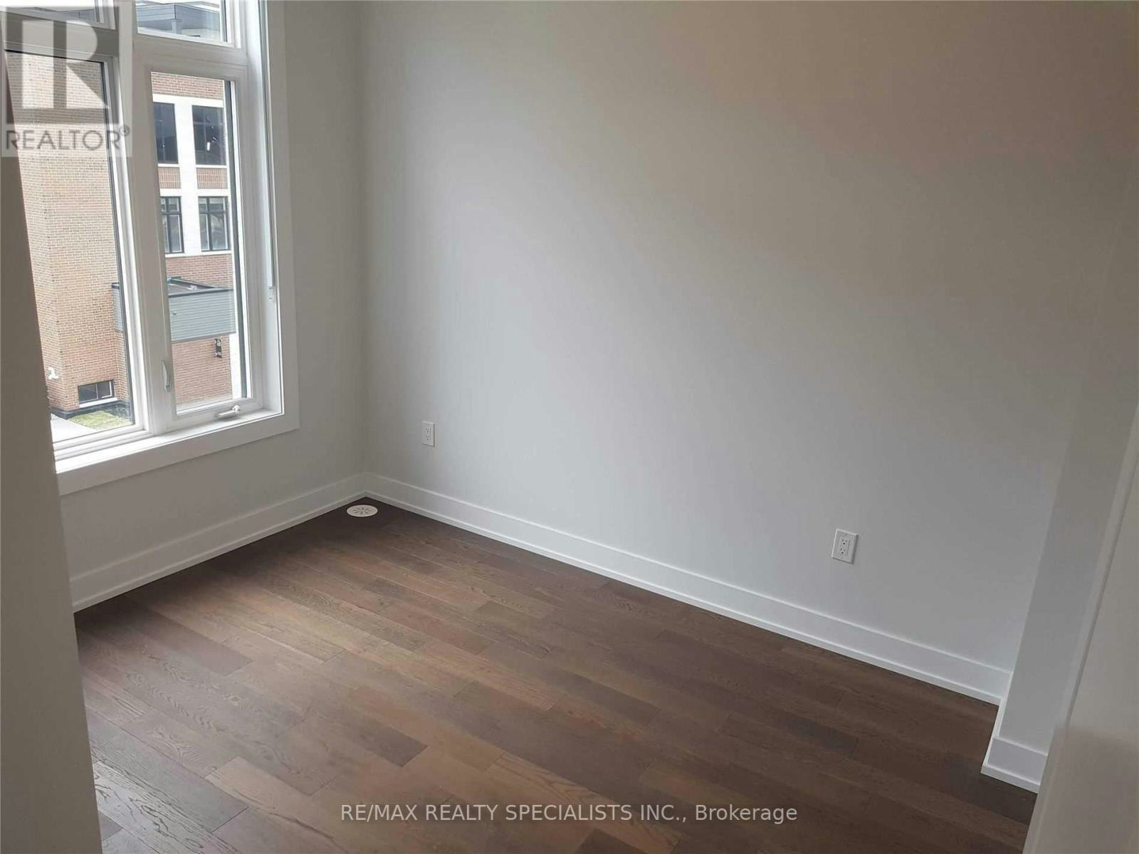 205-9560 Islington Avenue, Vaughan, ON, L4L 1A7 - 9