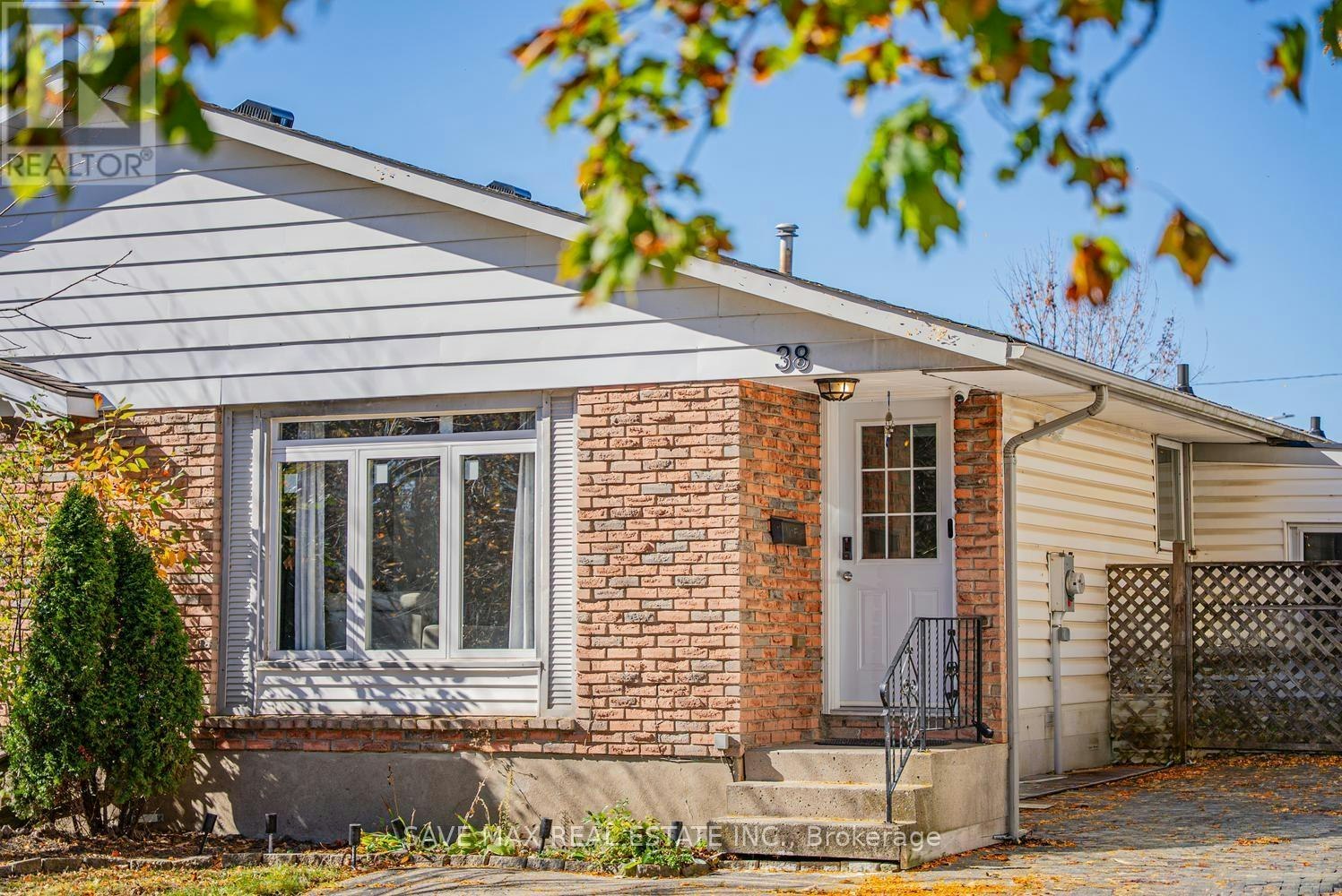 38 Manley Crescent, Thorold, ON, L2V 4K3