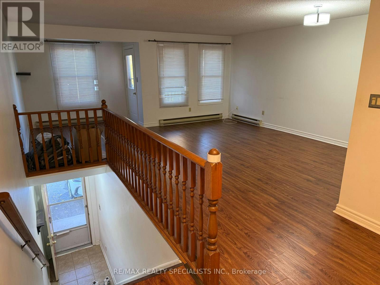208-2 Walnut Street, St. Catharines, ON, L2T 1H3 - 9