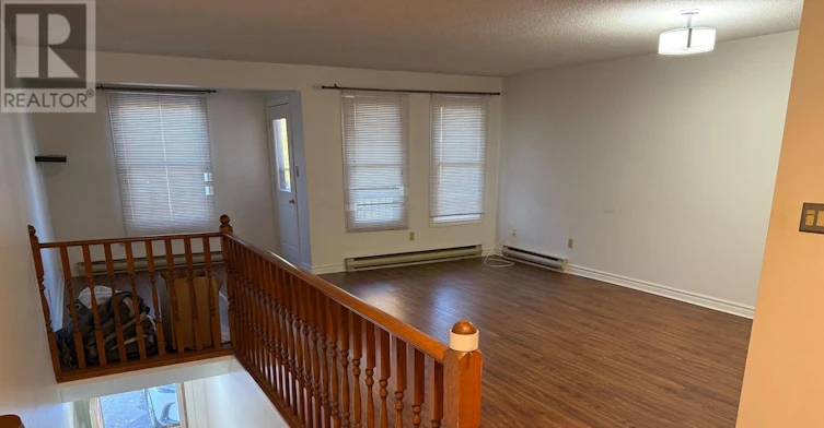 208-2 Walnut Street, St. Catharines, ON, L2T 1H3 - 9