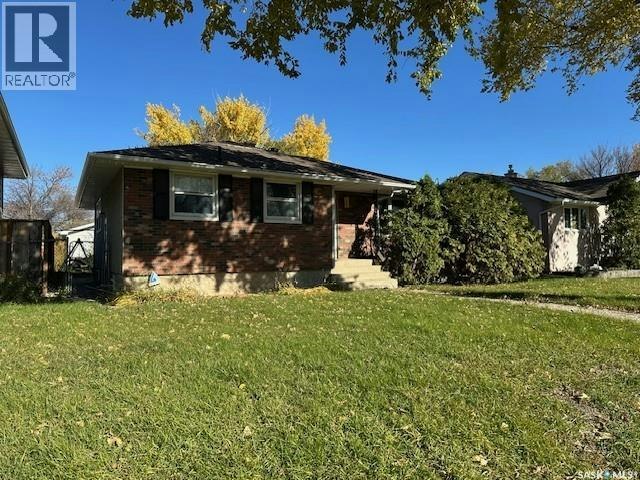 5312 2nd Avenue, Regina, SK, S4T 0B8