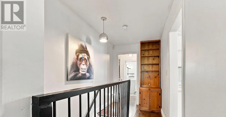 UPPER-122 Manning Avenue, Toronto, ON, M6J 2K5 - 9