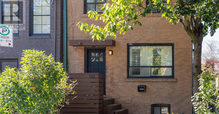 UPPER-122 Manning Avenue, Toronto, ON, M6J 2K5 - 4