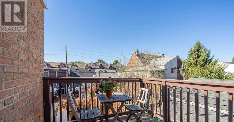 UPPER-122 Manning Avenue, Toronto, ON, M6J 2K5 - 29