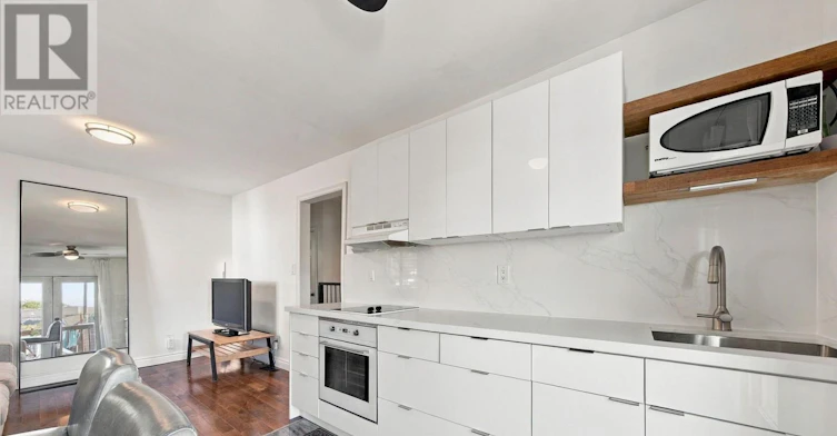 UPPER-122 Manning Avenue, Toronto, ON, M6J 2K5 - 19