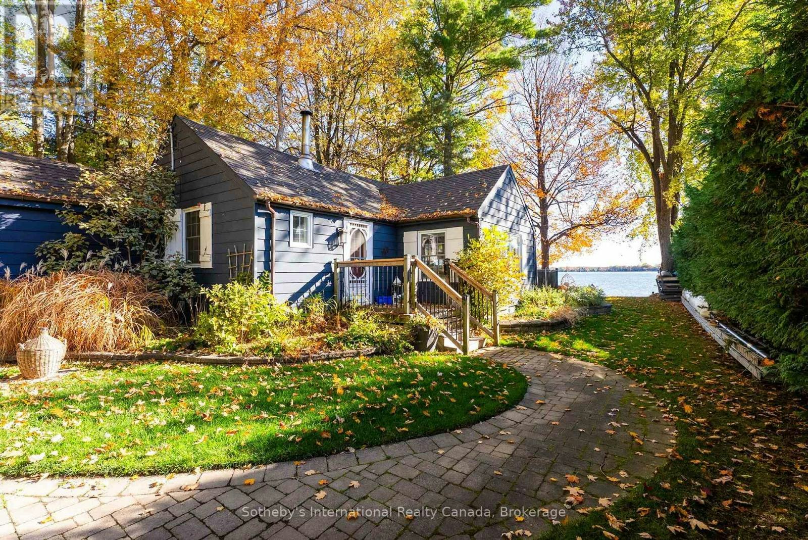 3211 Crescent Bay Road, Severn, ON, L0K 2B0