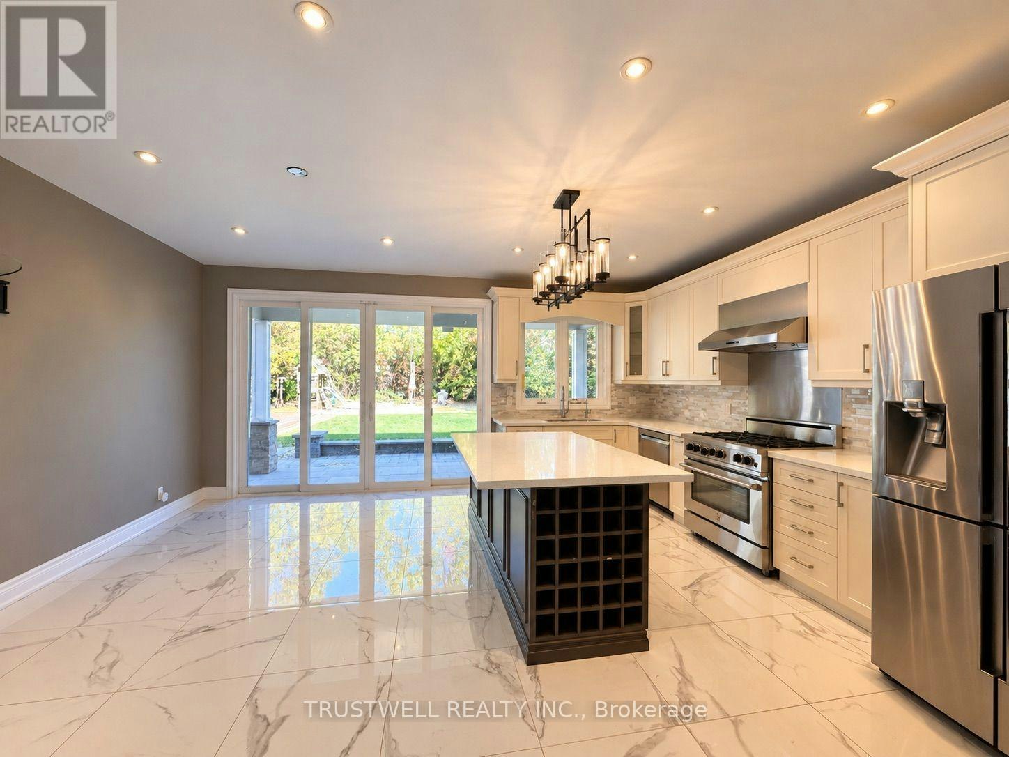 299 Sunset Boulevard, Whitchurch-Stouffville, ON, L4A 3A4 - 5