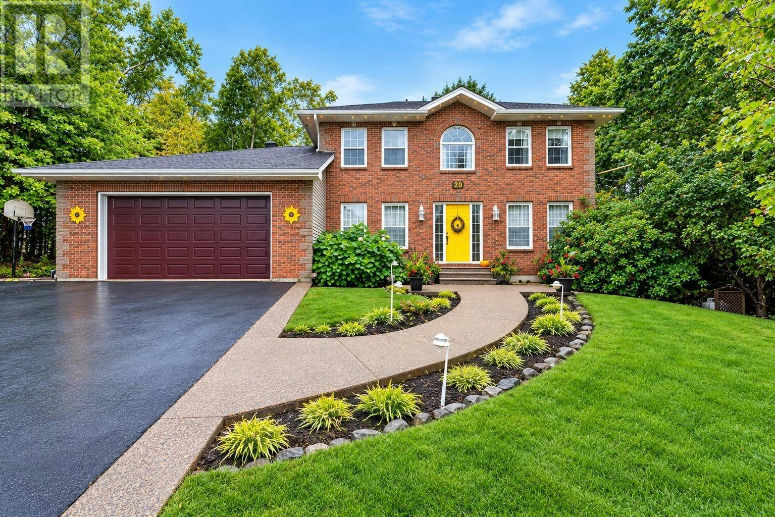 20 Perry Court, Fall River, NS, B2T 1A4