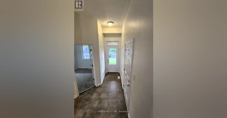 420 Abbeydale Circle, Ottawa, ON, K2K 0E8 - 2