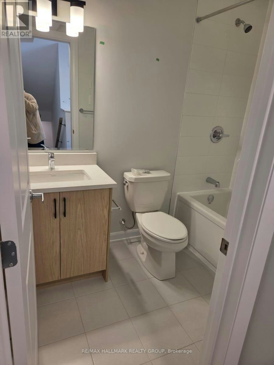 24-201 Glenroy Gilbert Drive, Ottawa, ON, K2J 5G3 - 11