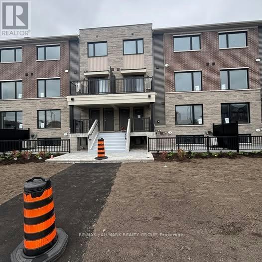 24-201 Glenroy Gilbert Drive, Ottawa, ON, K2J 5G3