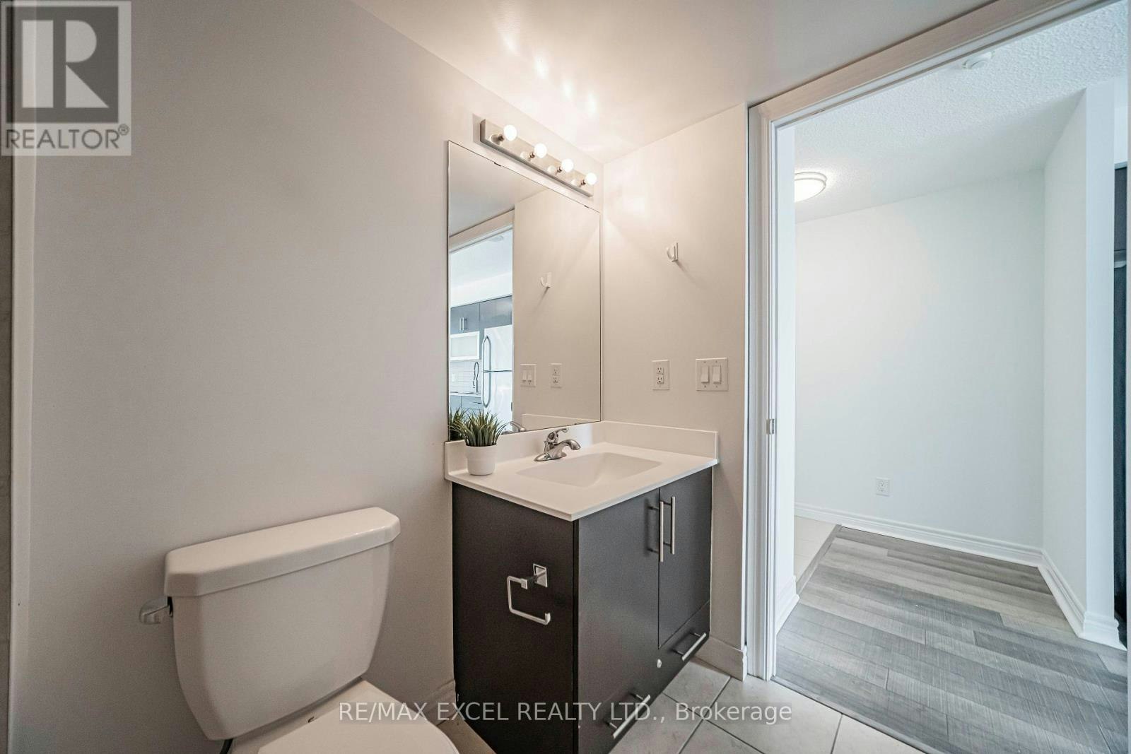 2304-50 Town Centre Court, Toronto, ON, M1P 0A9 - 26