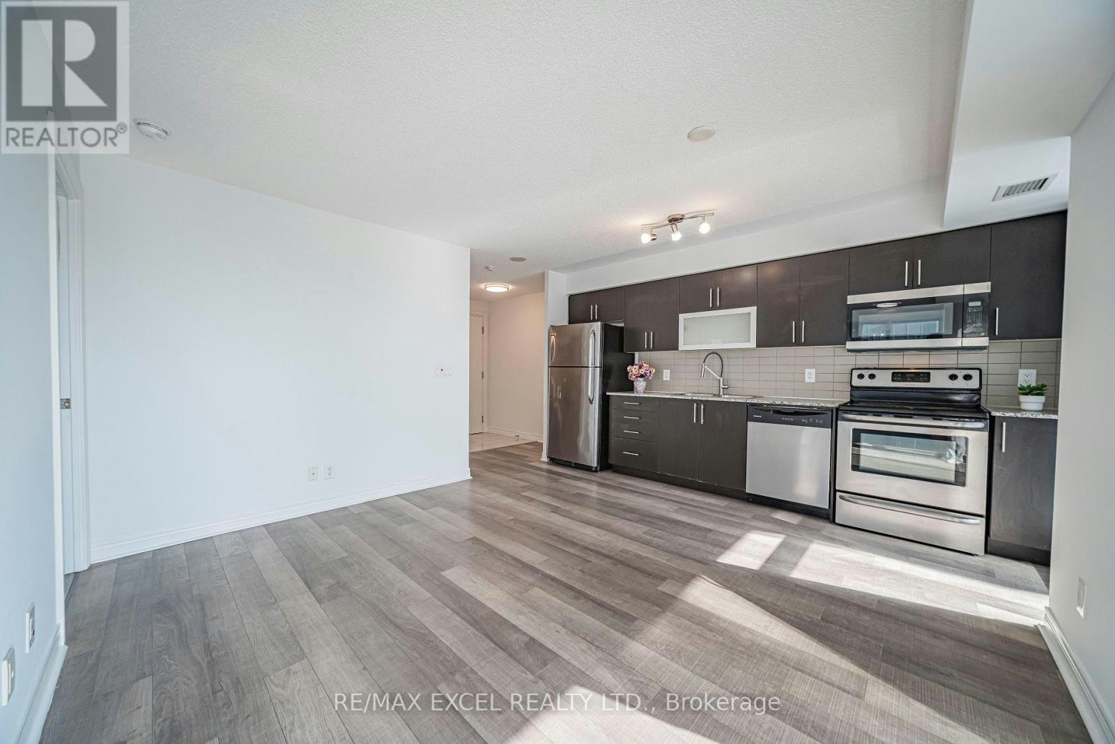 2304-50 Town Centre Court, Toronto, ON, M1P 0A9 - 31