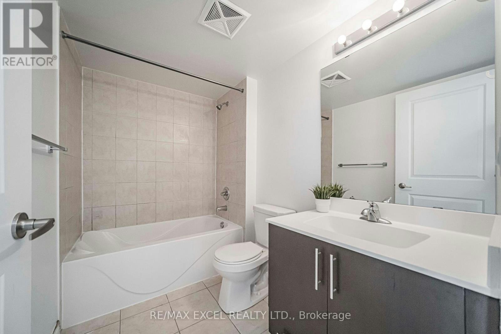 2304-50 Town Centre Court, Toronto, ON, M1P 0A9 - 24