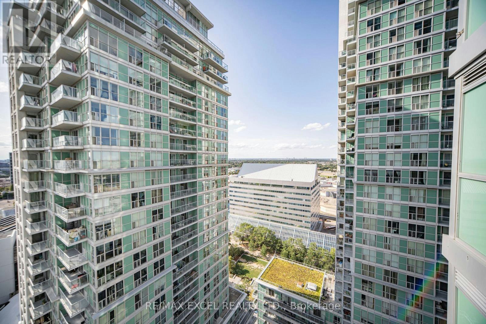 2304-50 Town Centre Court, Toronto, ON, M1P 0A9 - 11