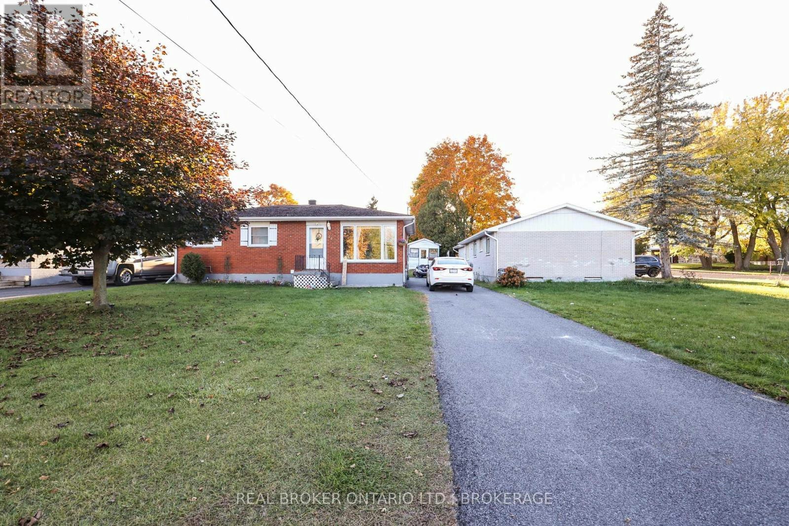 406 Dominion Street S, Alexandria, ON, K0C 1A0