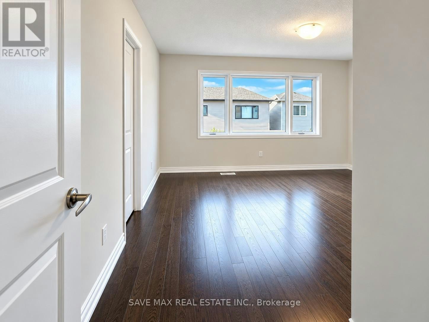 209 Terry Fox Drive, Barrie, ON, L9J 0W6 - 25