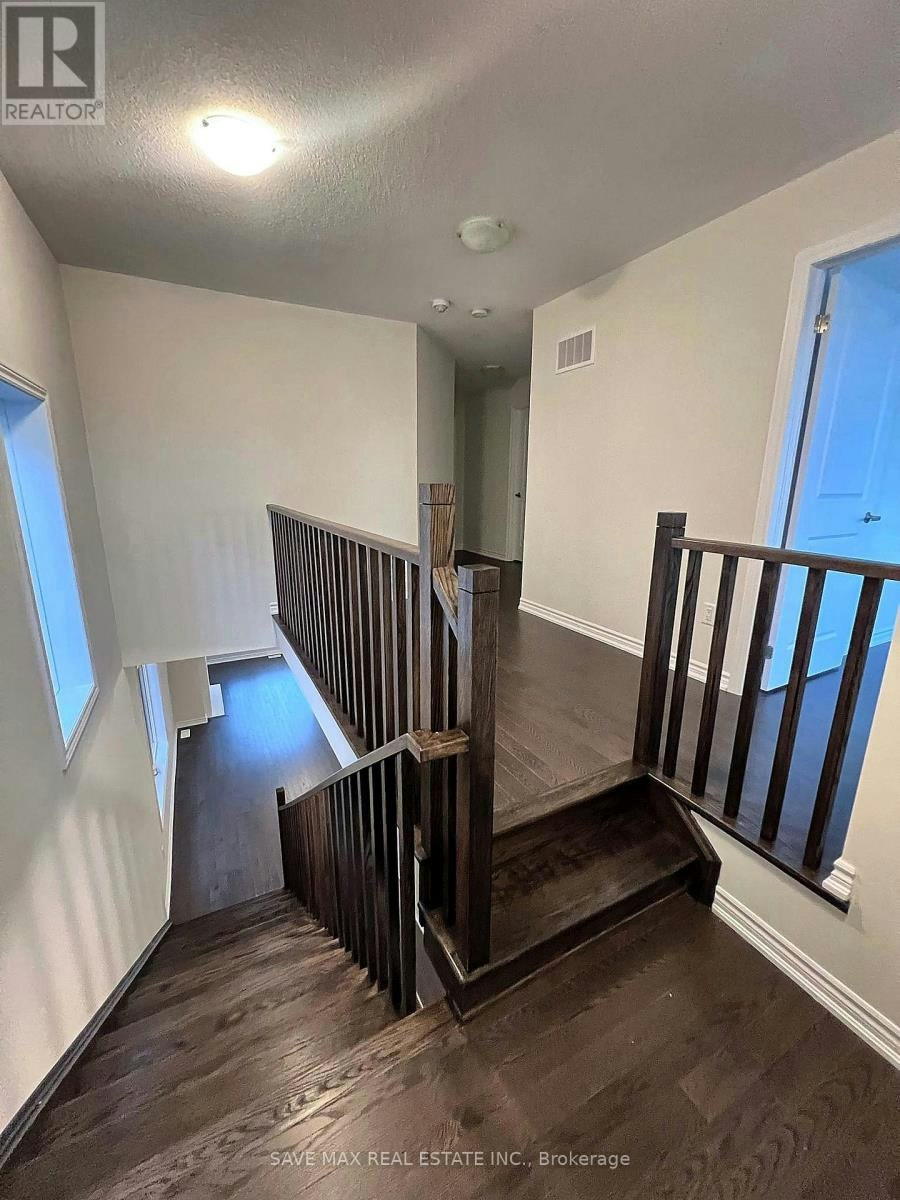 209 Terry Fox Drive, Barrie, ON, L9J 0W6 - 20