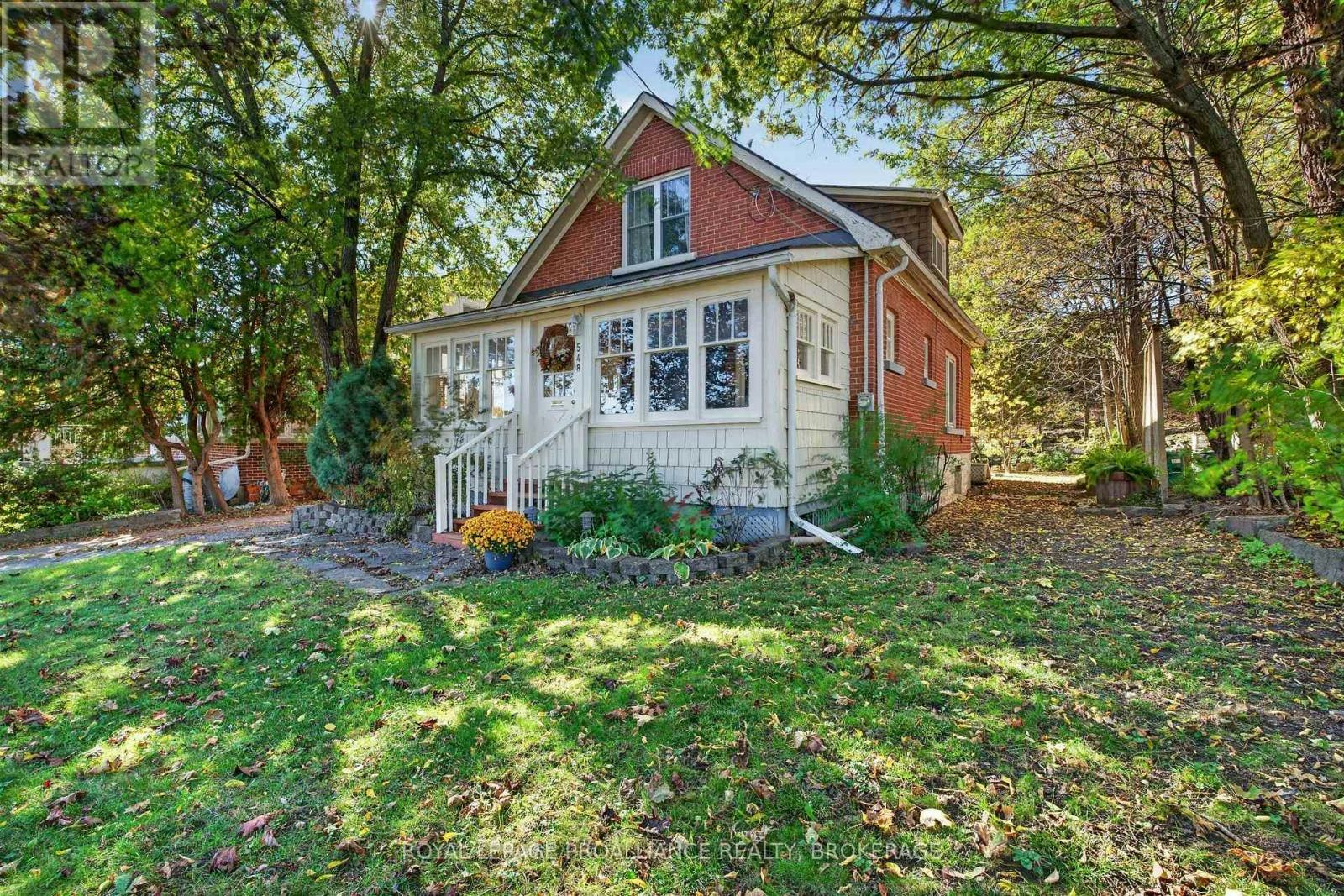 548 Division Street, Kingston, ON, K7K 4B4