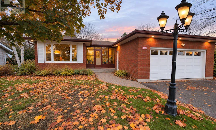 1926 Innisfil Beach Road