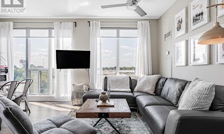 703-2119 Lake Shore Boulevard W