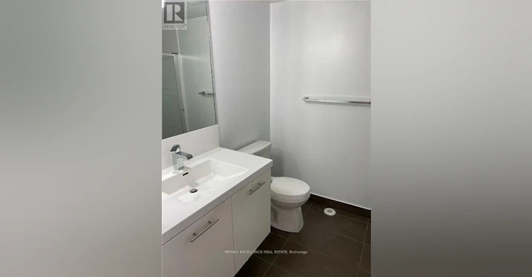 60-27 Valhalla Inn Rd Road W, Toronto, ON, M9B 0B3 - 5