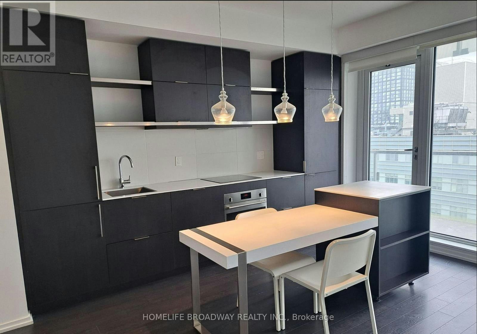 2004-197 Yonge Street, Toronto, ON, M5B 0C1 - 23