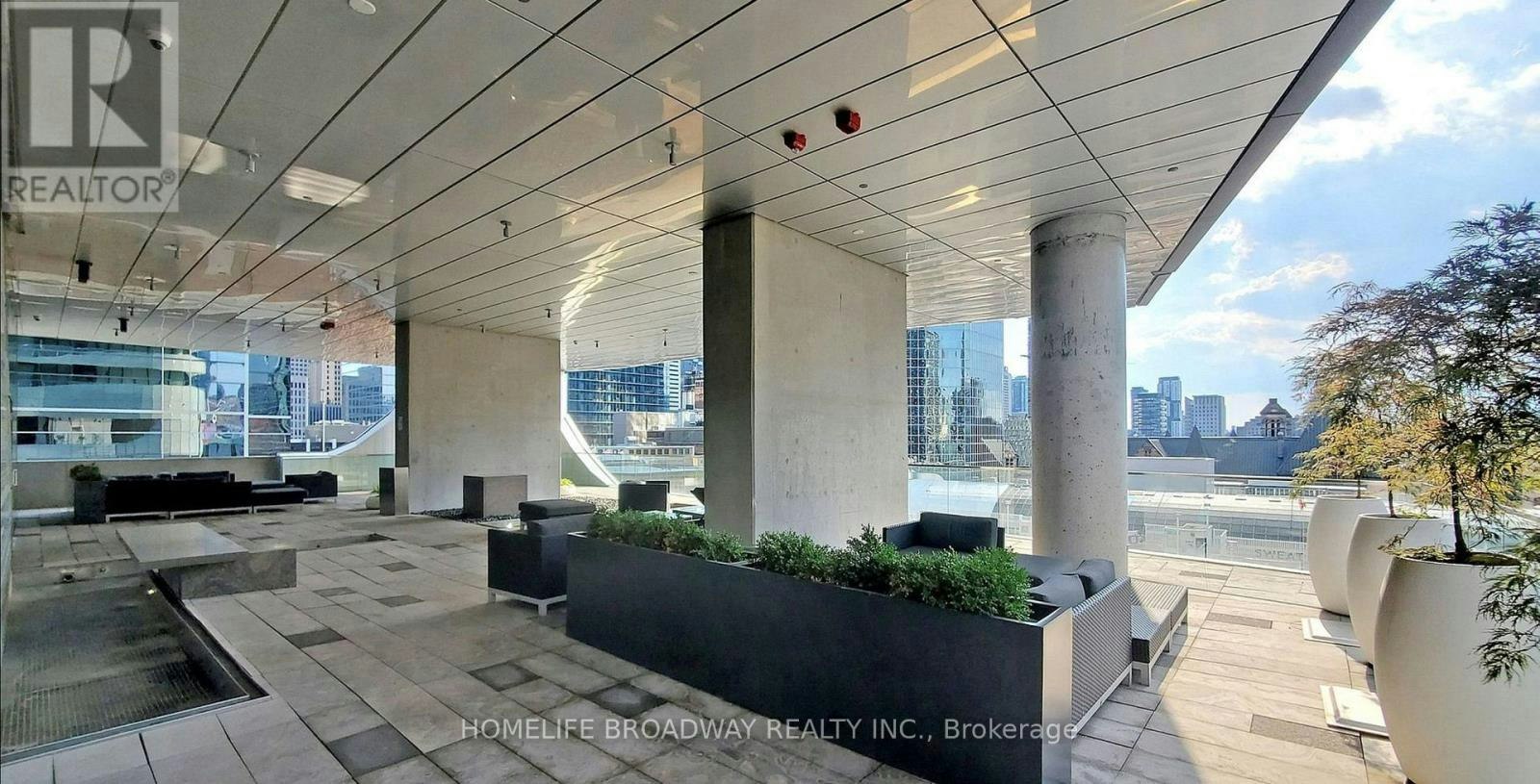 2004-197 Yonge Street, Toronto, ON, M5B 0C1 - 17