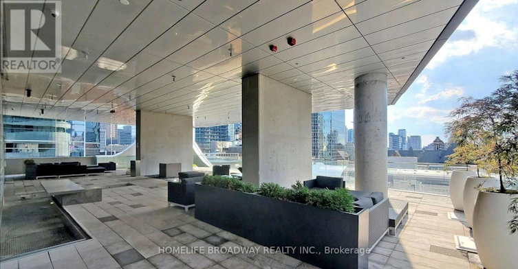 2004-197 Yonge Street, Toronto, ON, M5B 0C1 - 17