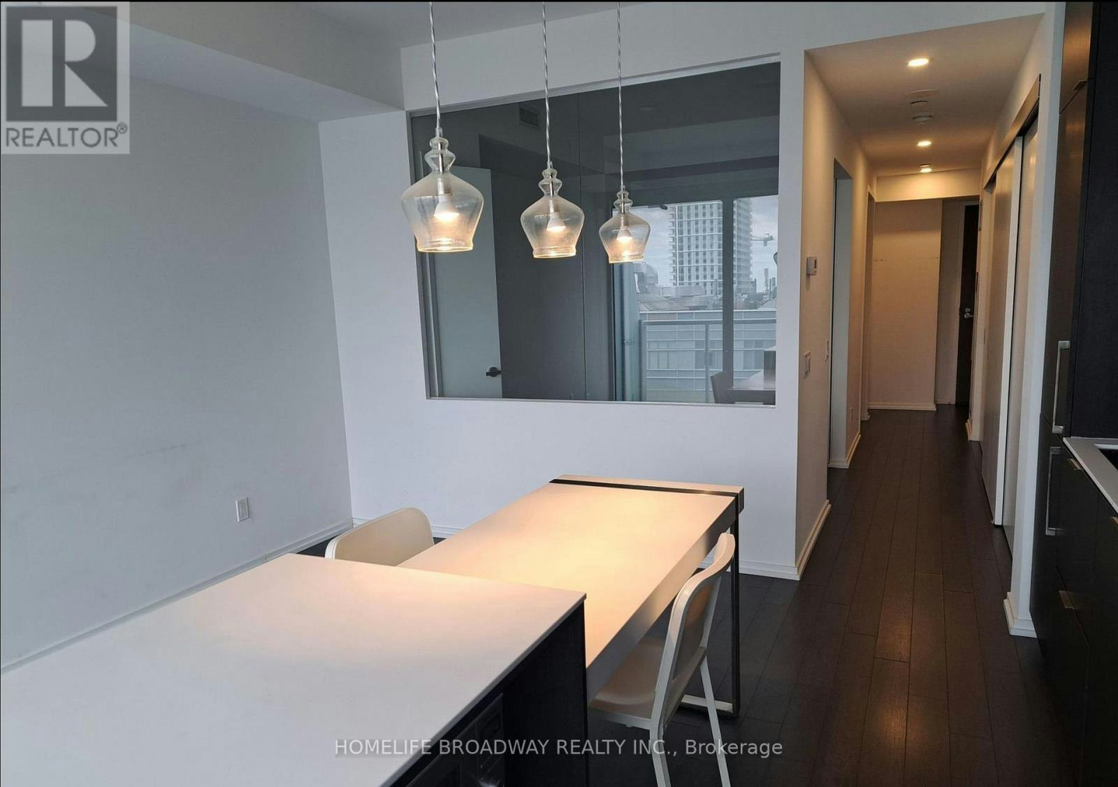 2004-197 Yonge Street, Toronto, ON, M5B 0C1 - 24