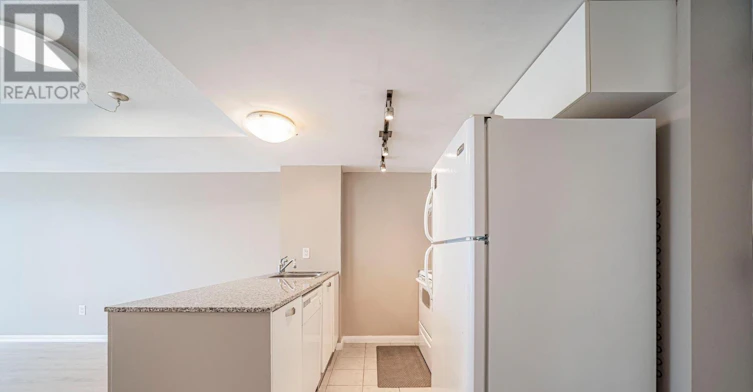 1406-38 Grenville Street, Toronto, ON, M4Y 1A5 - 12