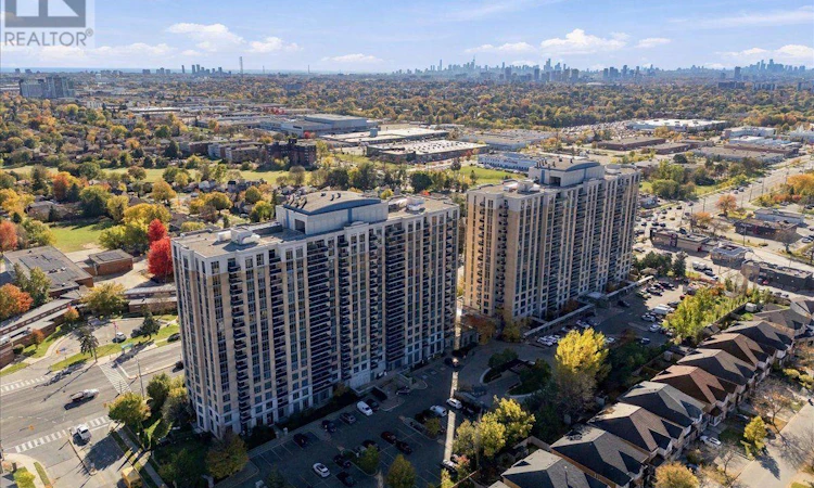 1322-18 Mondeo Drive