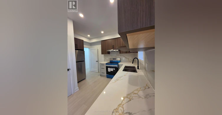 MAIN - U-1-22 Rossander Court, Toronto, ON, M1J 2B7 - 11
