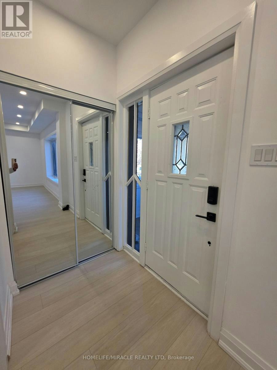 MAIN - U-1-22 Rossander Court, Toronto, ON, M1J 2B7 - 5