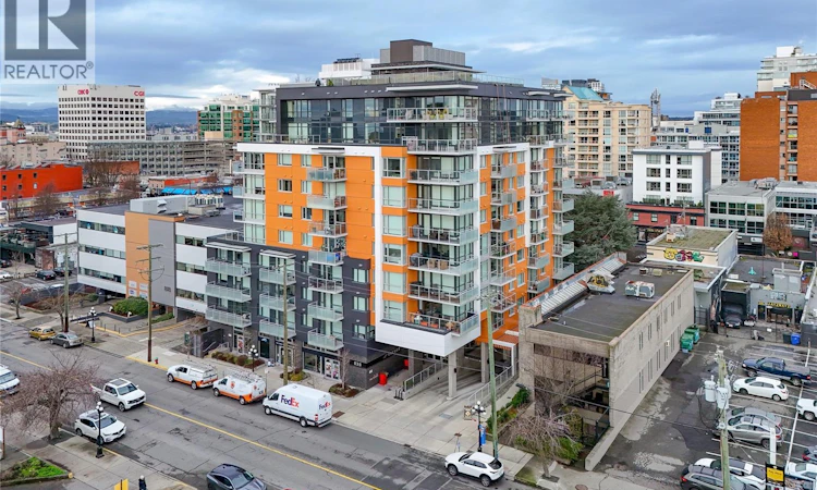 709-838 Broughton Street