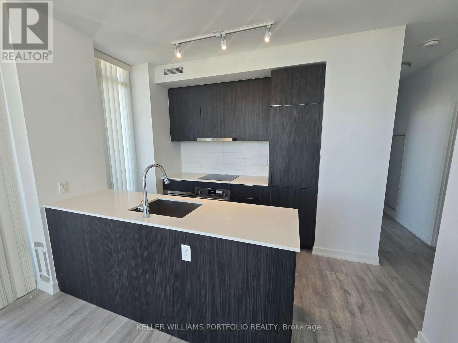 3408-8 Olympic Garden Drive, Toronto, ON, M2M 0B9 - 12
