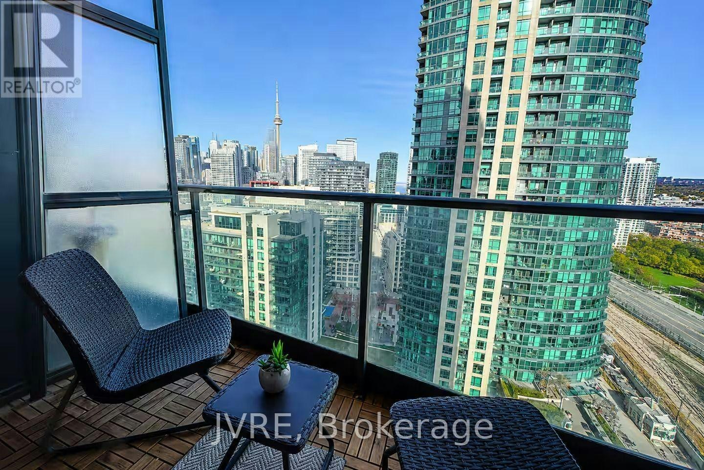 2206-219 Fort York Boulevard, Toronto, ON, M5V 1B1 - 8