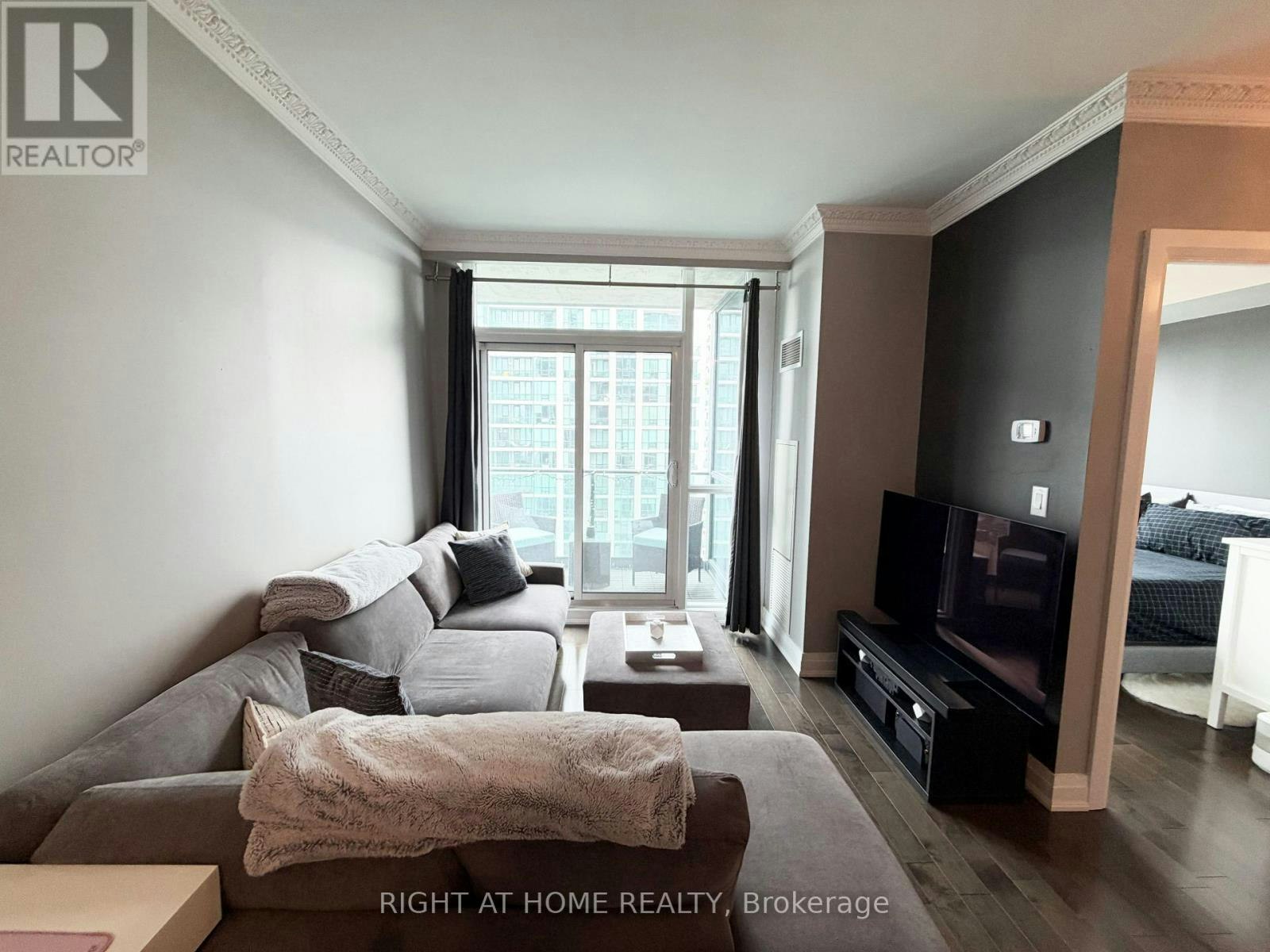 3407-16 Harbour Street, Toronto, ON, M5J 2Z7 - 12
