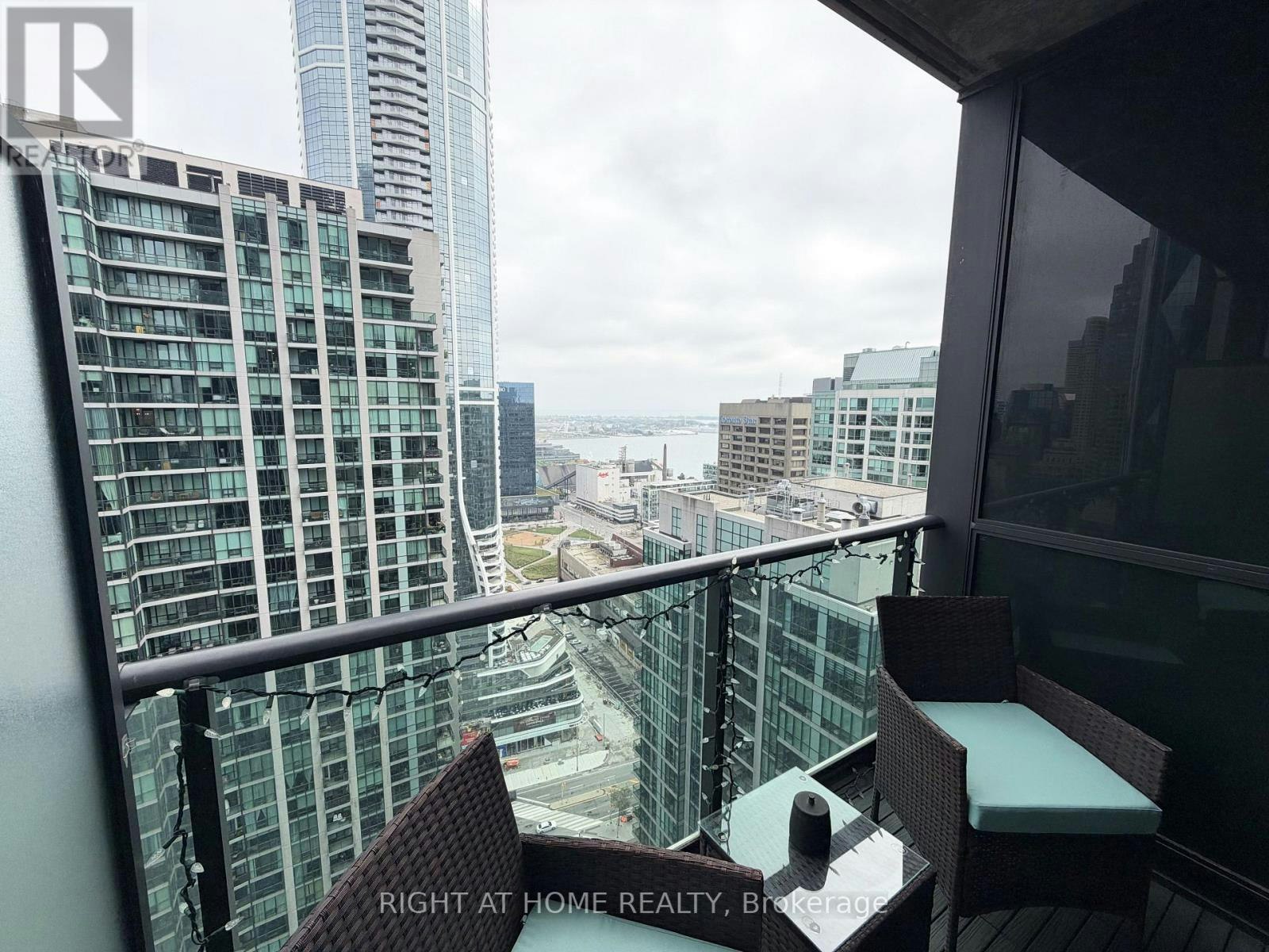3407-16 Harbour Street, Toronto, ON, M5J 2Z7 - 25