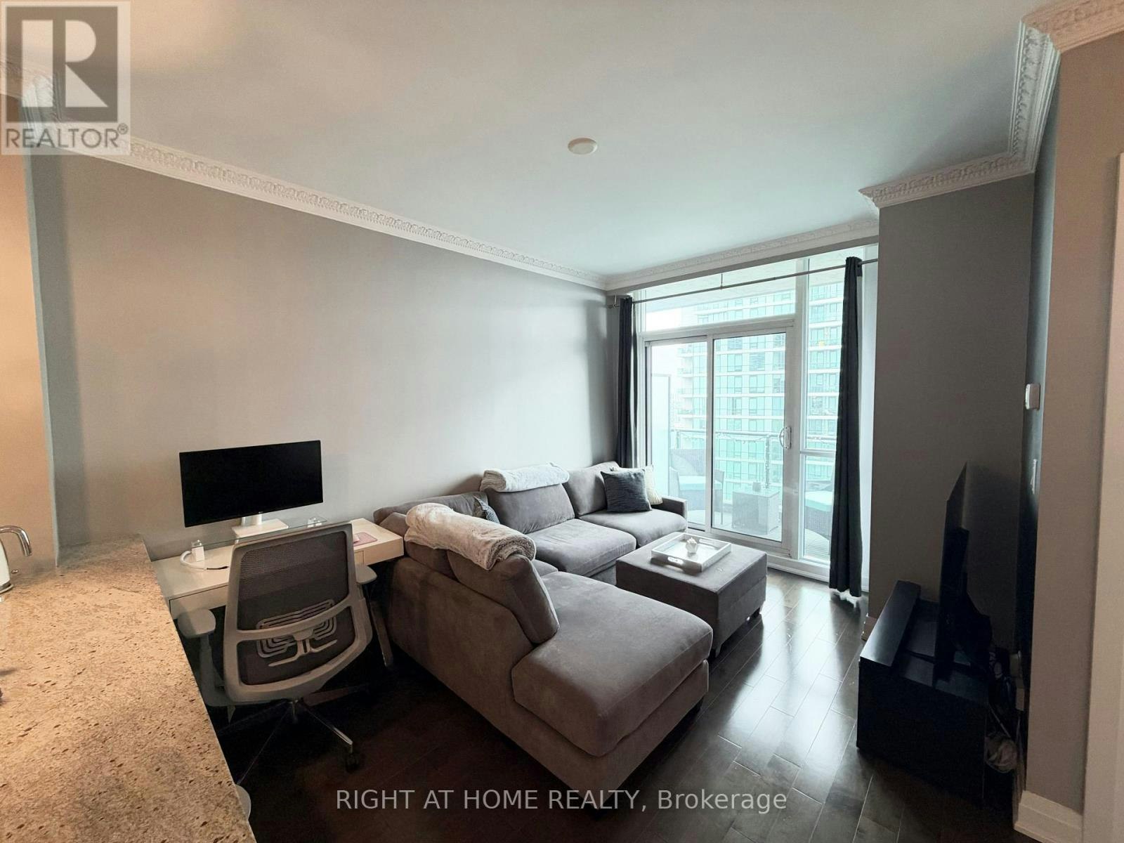 3407-16 Harbour Street, Toronto, ON, M5J 2Z7 - 21
