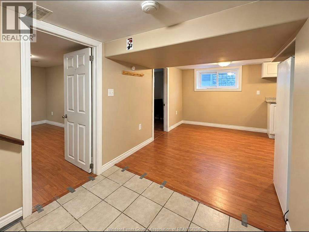 521 Rankin, Windsor, ON, N9B 2R6 - 11