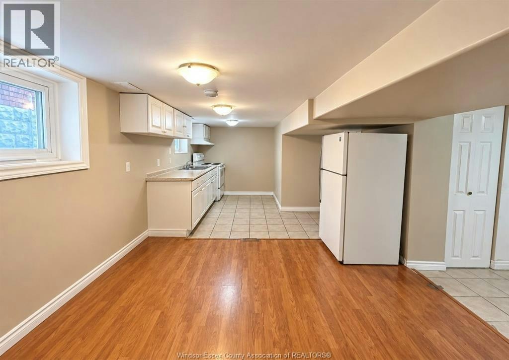 521 Rankin, Windsor, ON, N9B 2R6 - 12