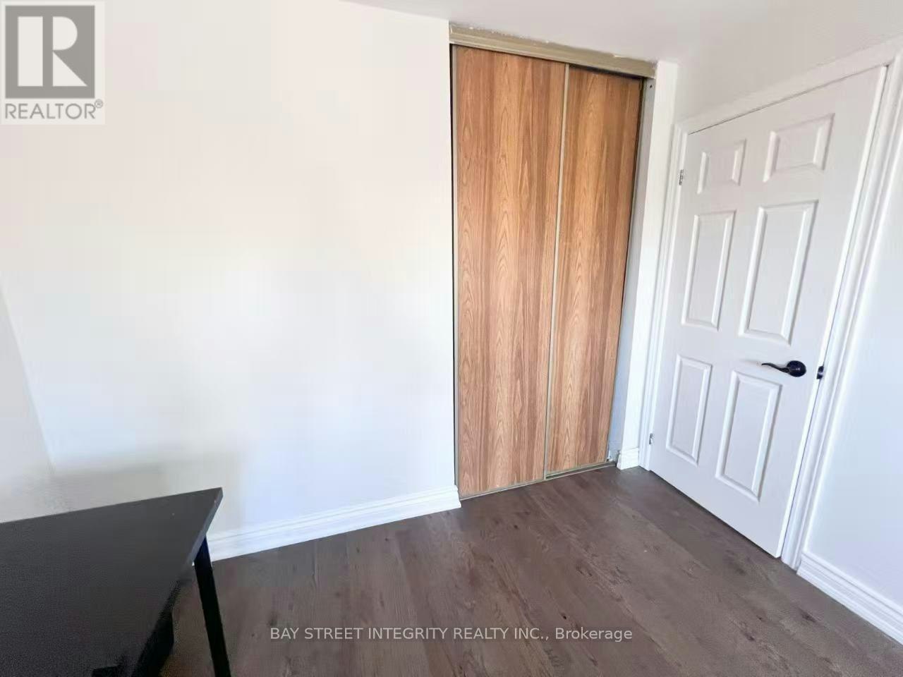 4073 Pavillion Court, Mississauga, ON, L5B 2V9 - 2