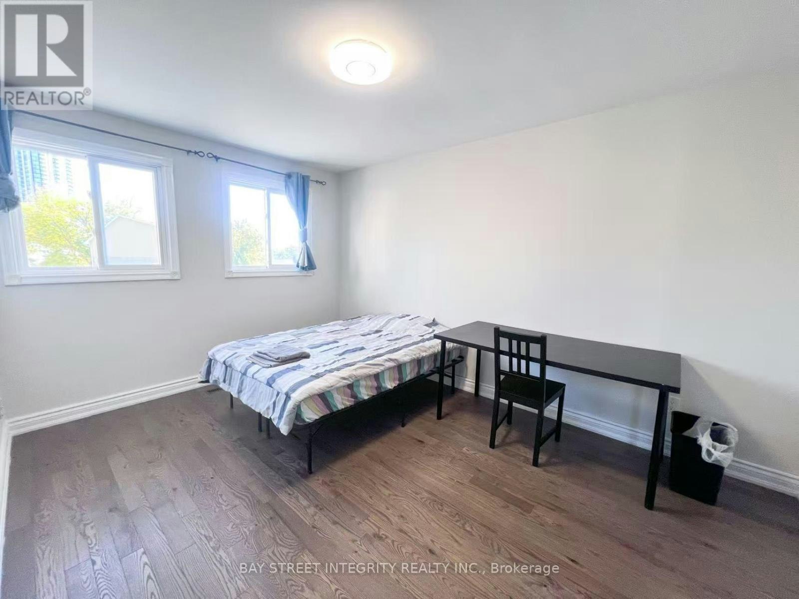 4073 Pavillion Court, Mississauga, ON, L5B 2V9
