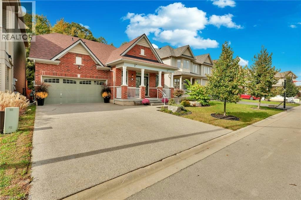 8541 Sweet Chestnut Drive, Niagara Falls, ON, L2H 0N1