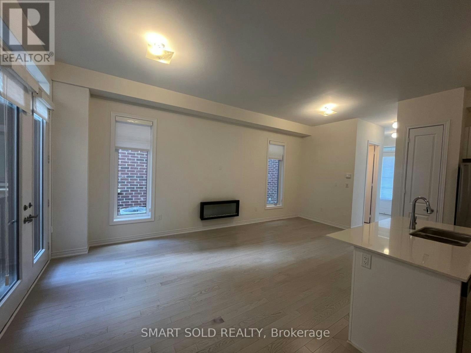 37 Mindanao Avenue, Markham, ON, L6C 3E1 - 8