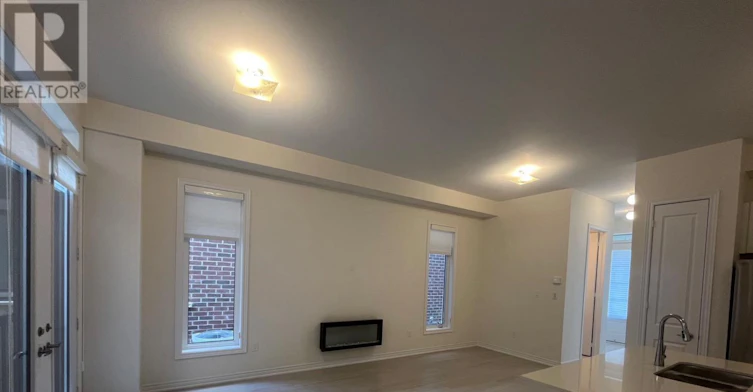 37 Mindanao Avenue, Markham, ON, L6C 3E1 - 8
