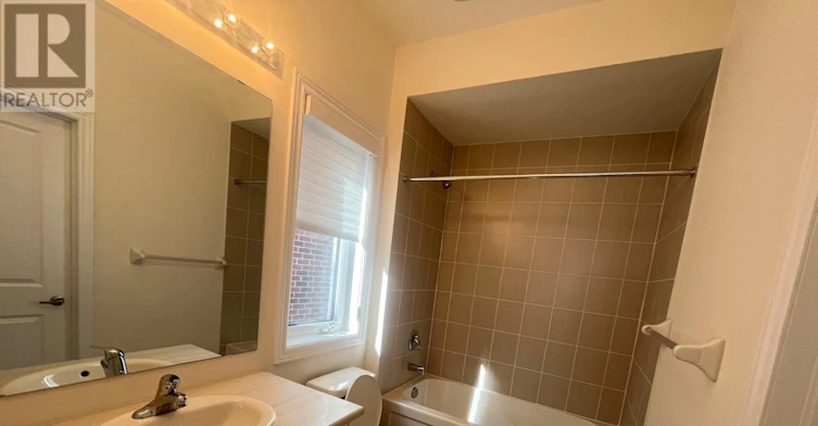 37 Mindanao Avenue, Markham, ON, L6C 3E1 - 21
