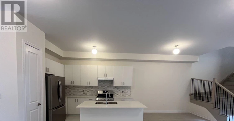 37 Mindanao Avenue, Markham, ON, L6C 3E1 - 4