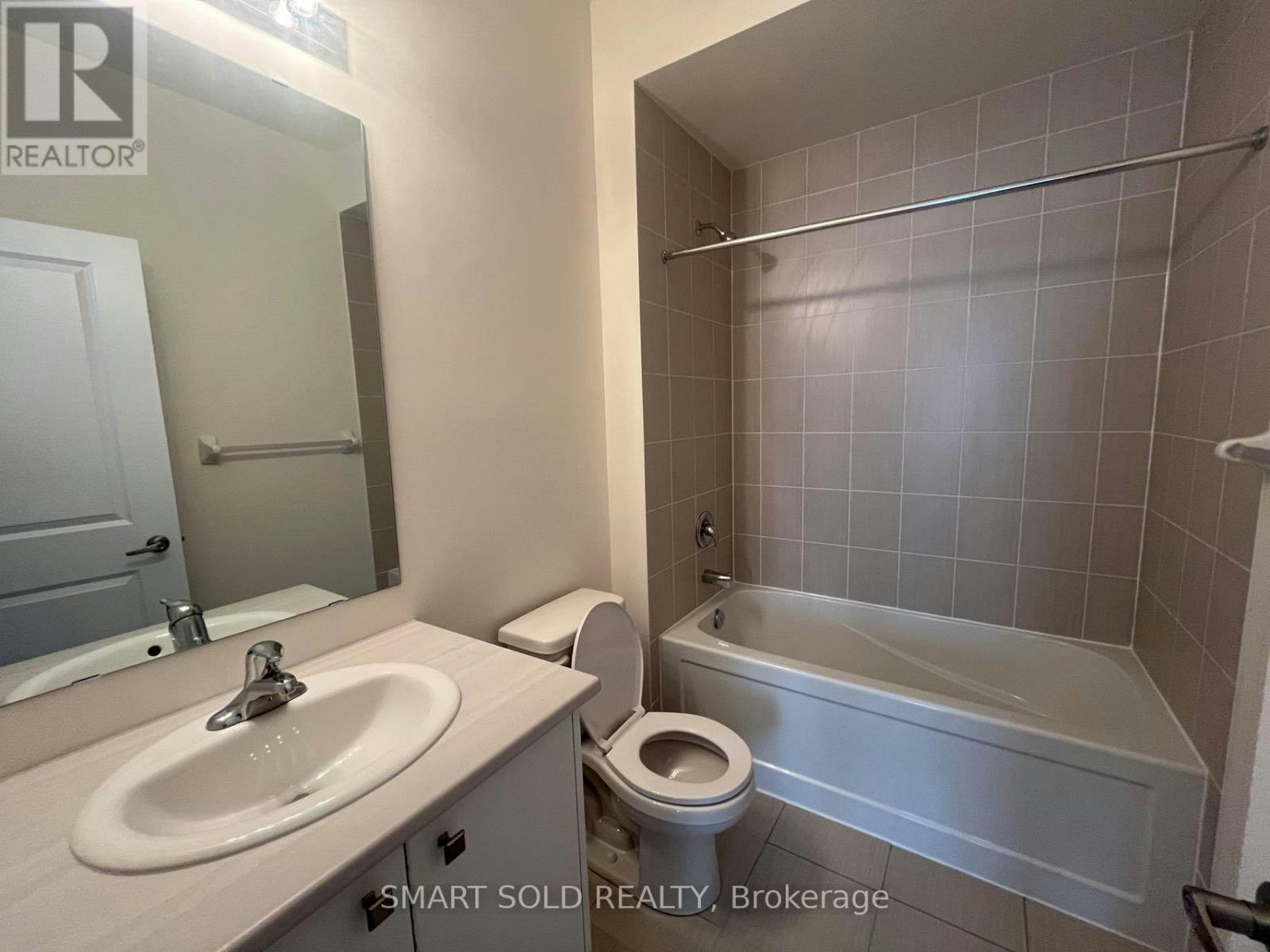37 Mindanao Avenue, Markham, ON, L6C 3E1 - 26